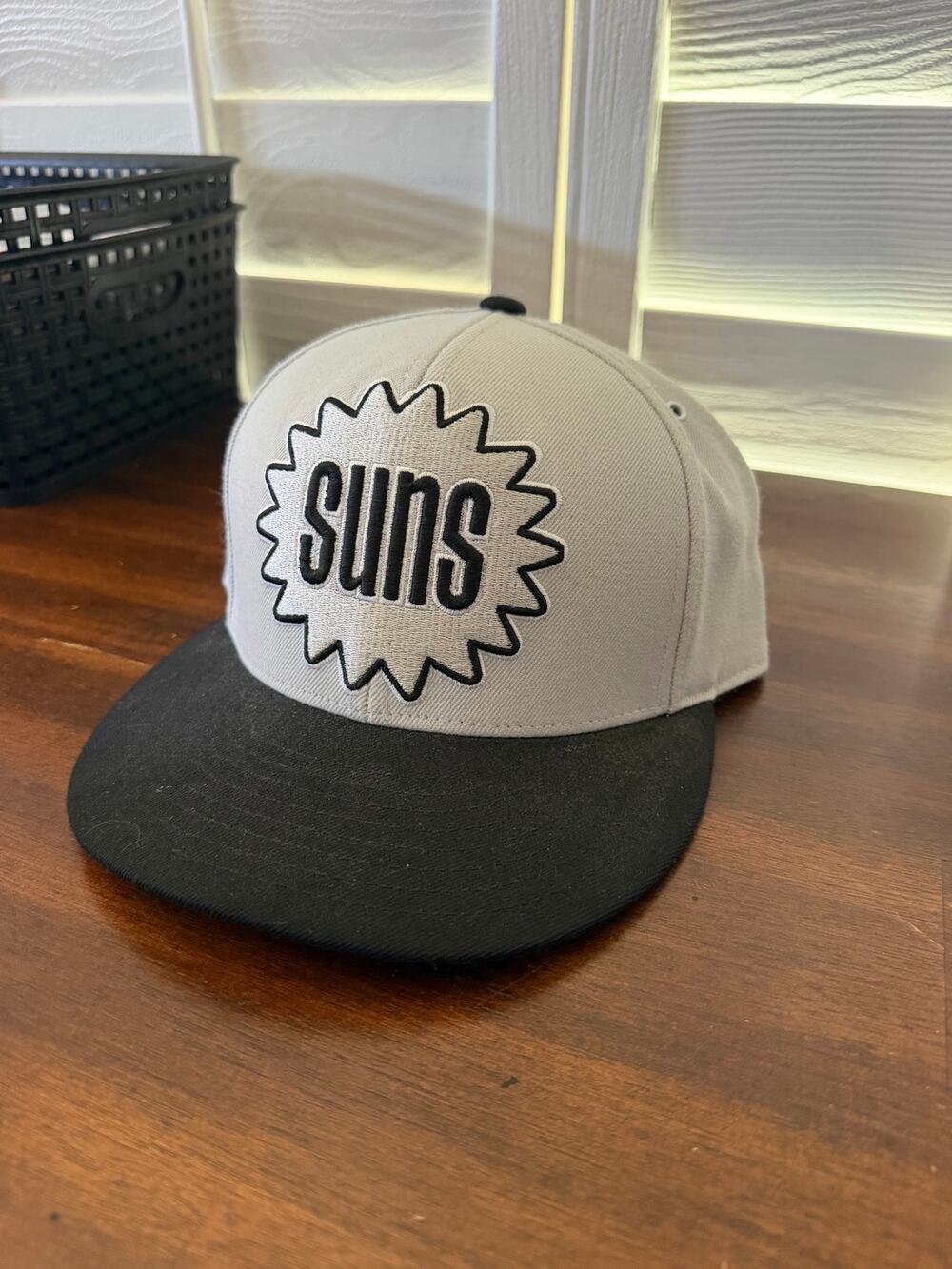 Mitchell & Ness Phoenix Suns Fitted Hat 7 1/2 White Black NBA fitted Cap